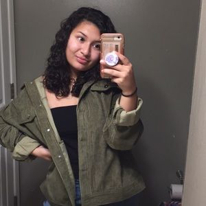 Meet your Posher, Jennifer